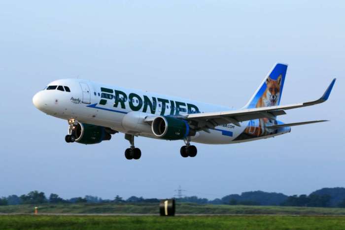 Frontier Airlines plane