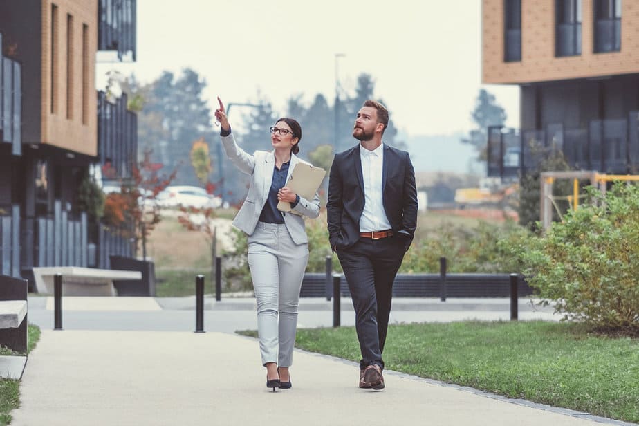 Real estate agent and businessman customer